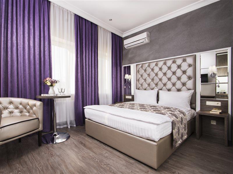 Bonapart Hotel By Uhm Kiev Ngoại thất bức ảnh